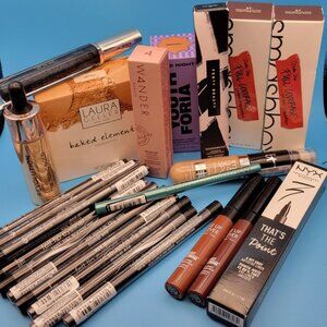 25 Piece Makeup Bundle Laura Geller, Estee Lauder, Fenty, Wander - Reseller Lot